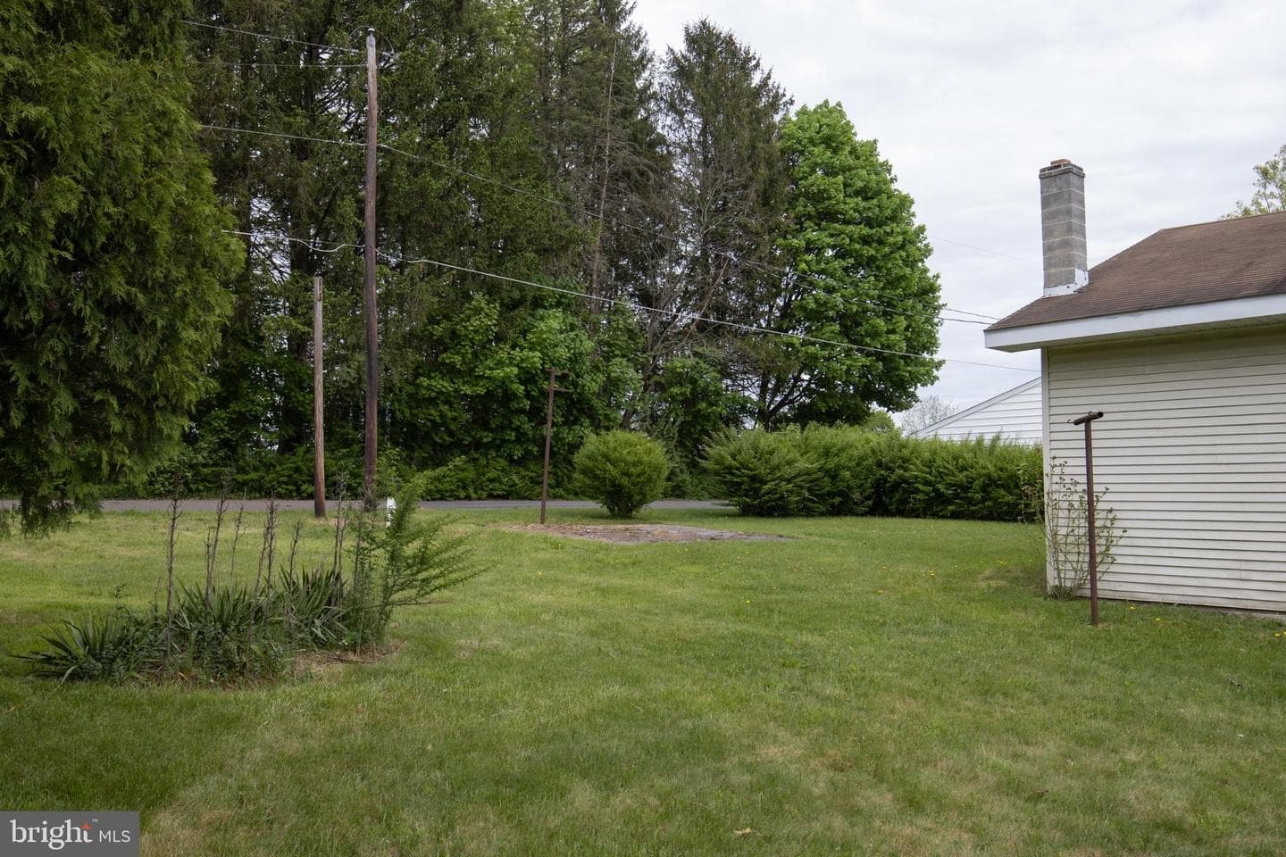 30 Hilltop Road photo 35