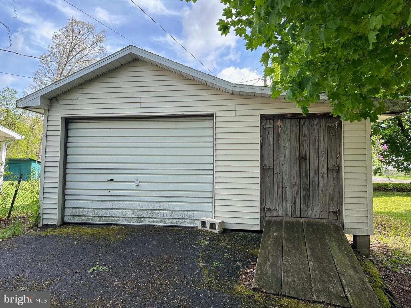 30 Hilltop Road photo 52