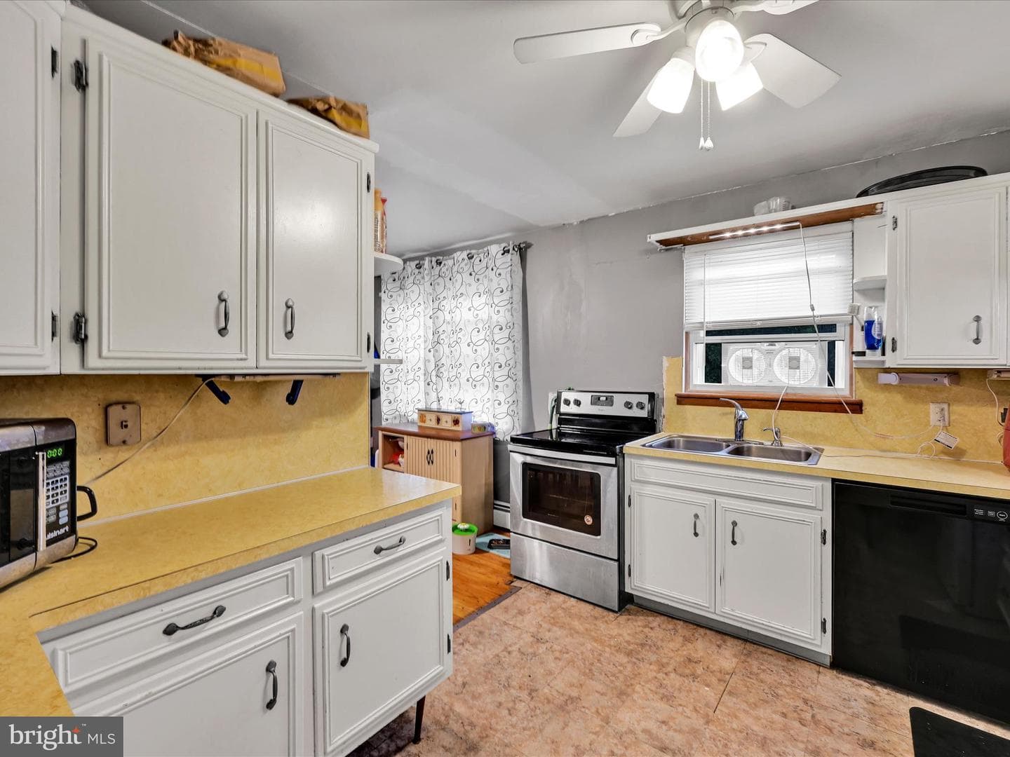 1050 E Donna Road photo 6