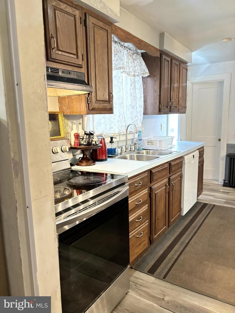 207 Parkway photo 13