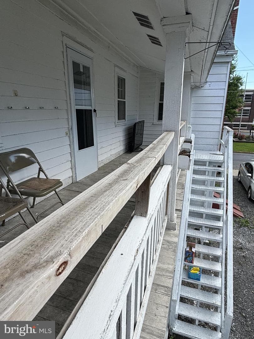 207 Parkway photo 5