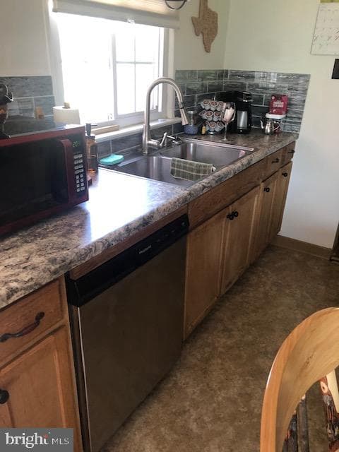 59 Reynolds Road photo 34