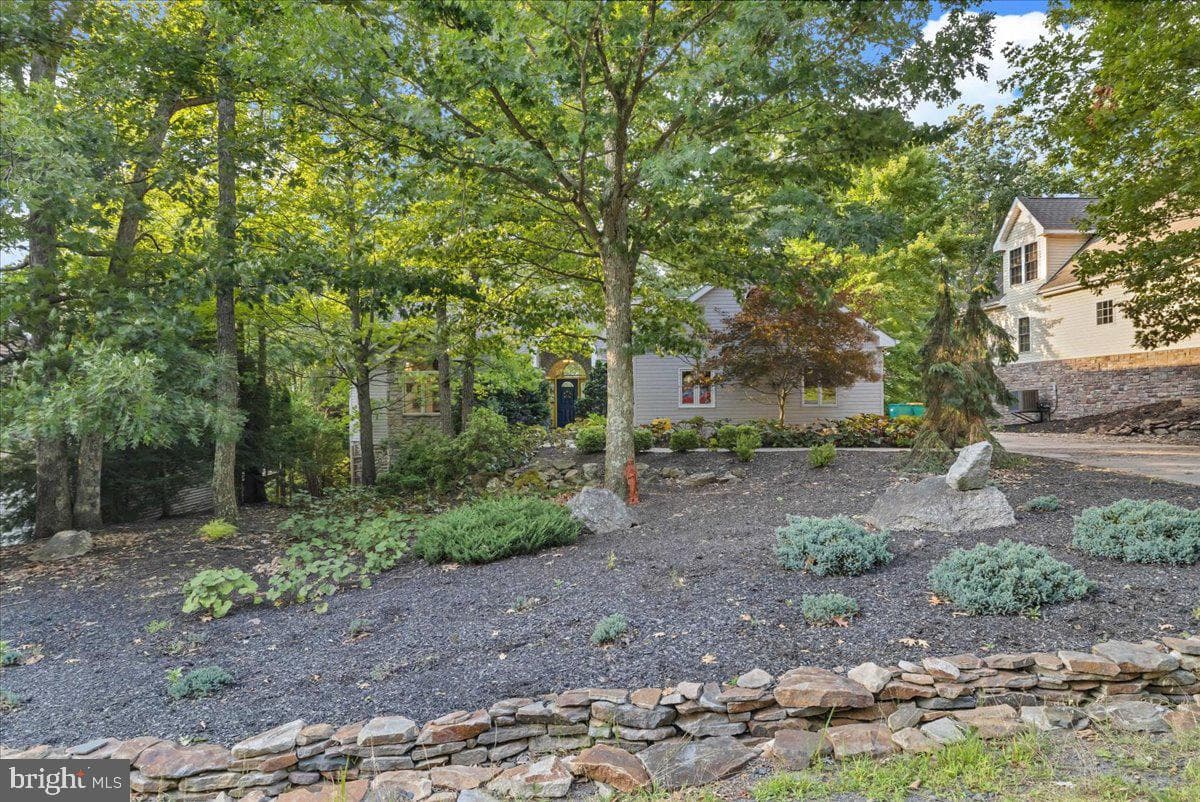 102 Summit Road photo 31