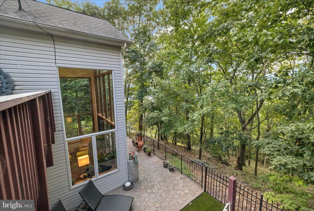 102 Summit Road photo 39