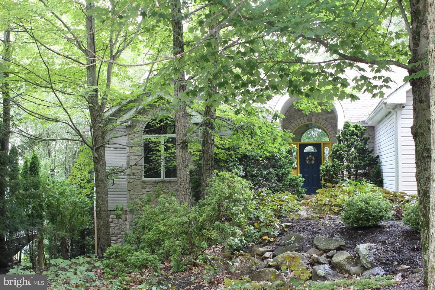 102 Summit Road photo 42
