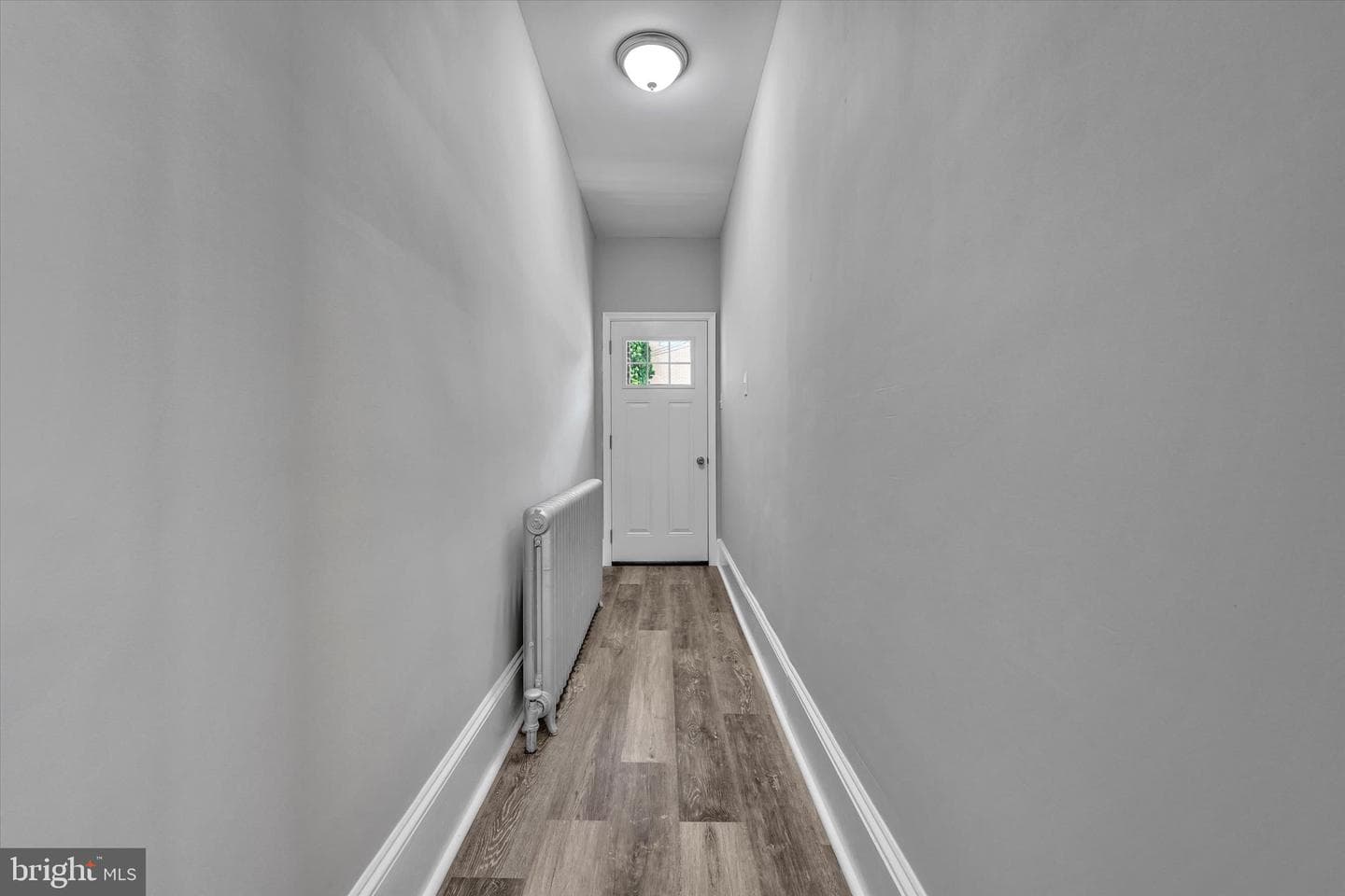 111 Fox Street photo 4