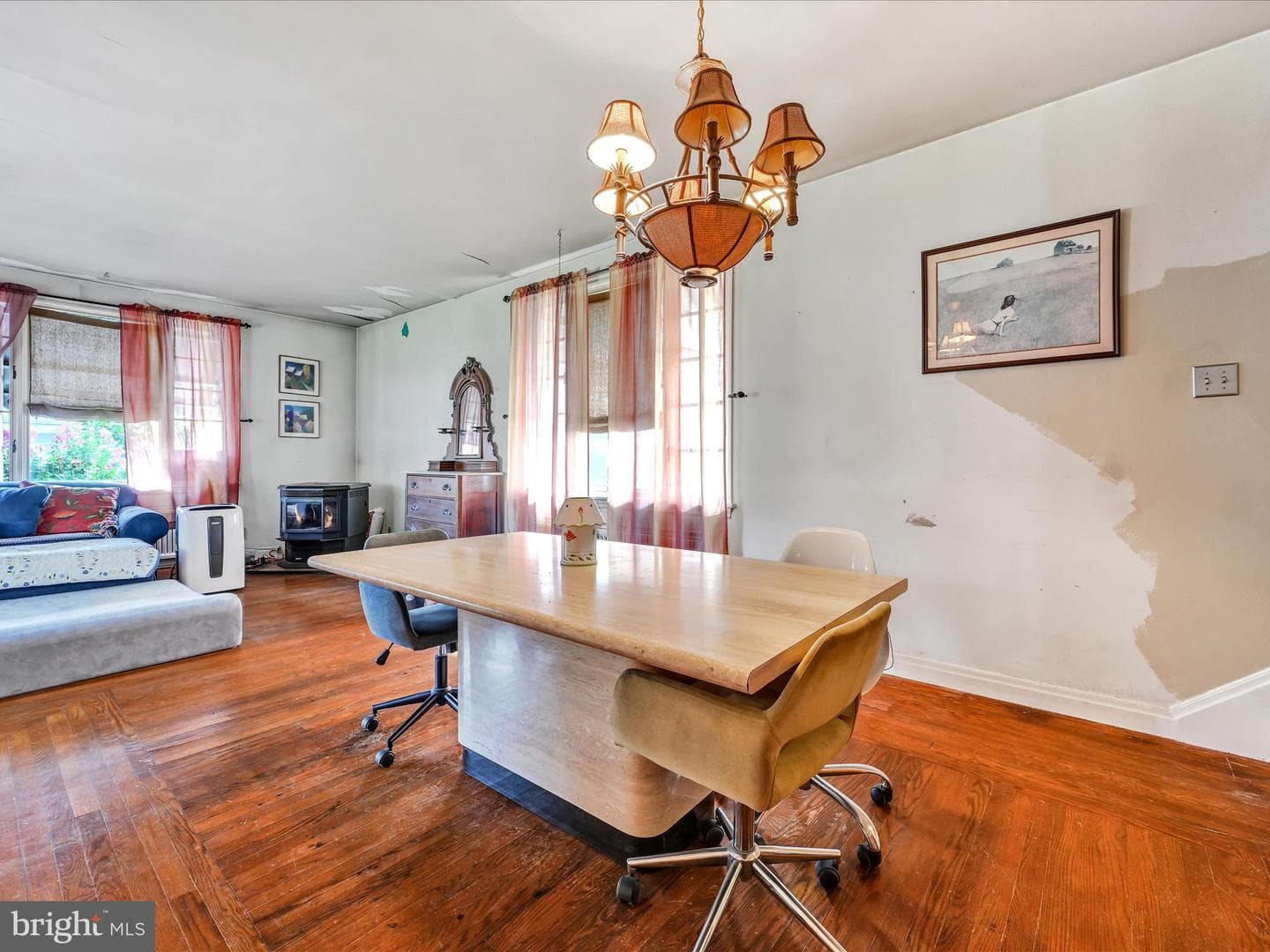 437 Sunbury Street photo 15