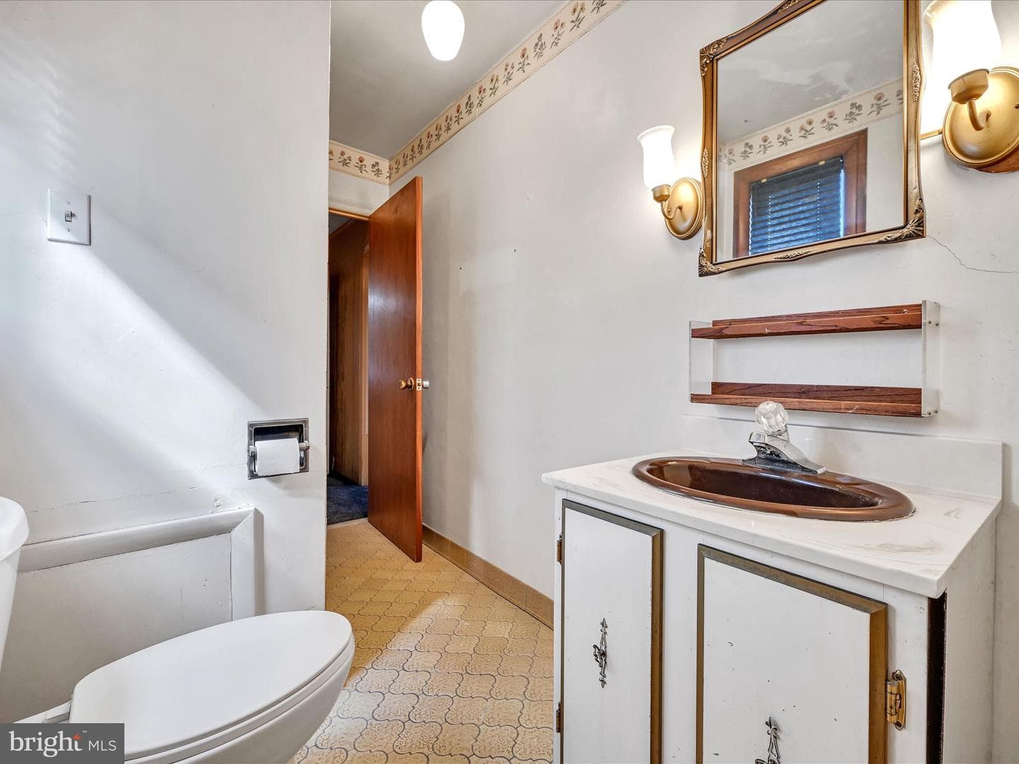 437 Sunbury Street photo 27