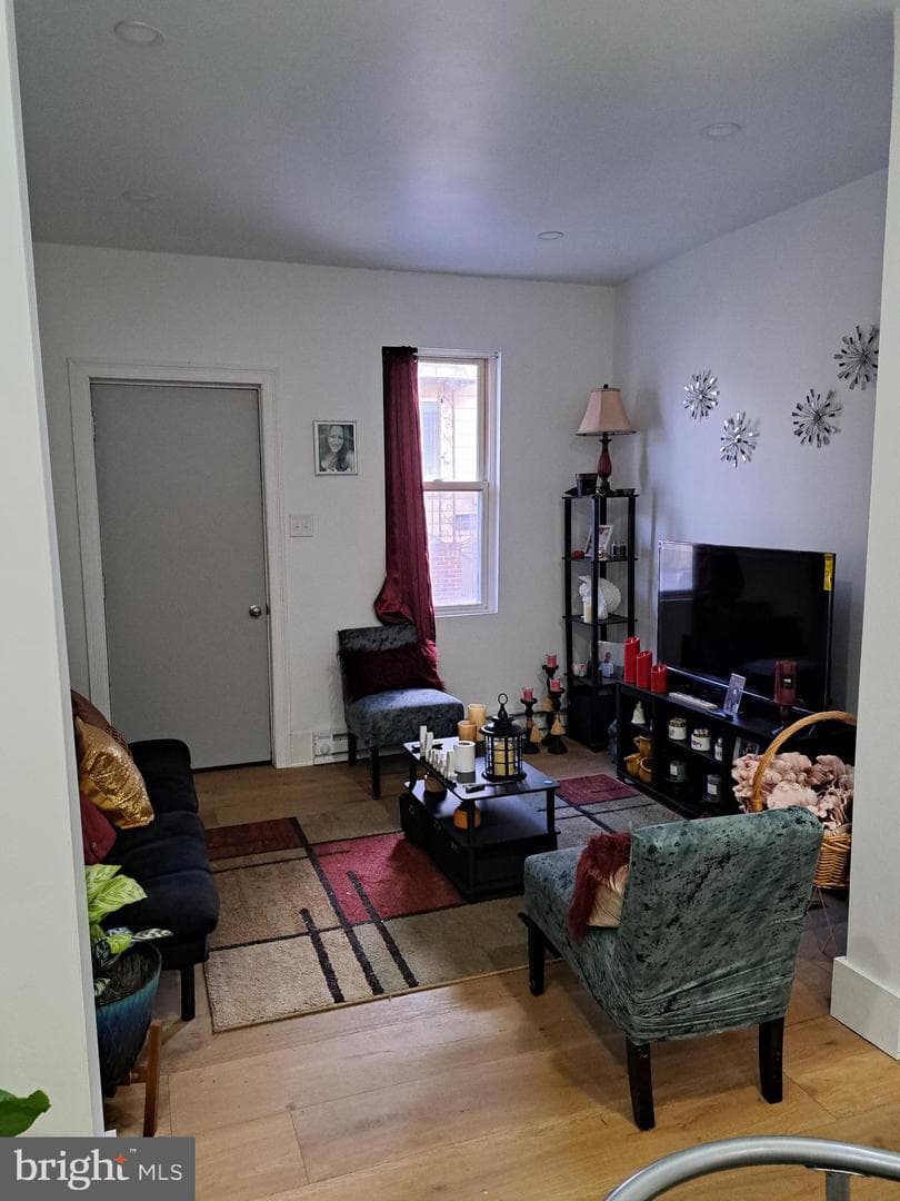 9 S Grant Street photo 3