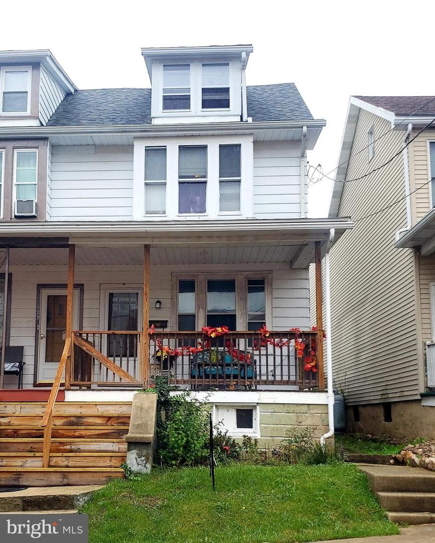 131 S Margaretta Street photo 1