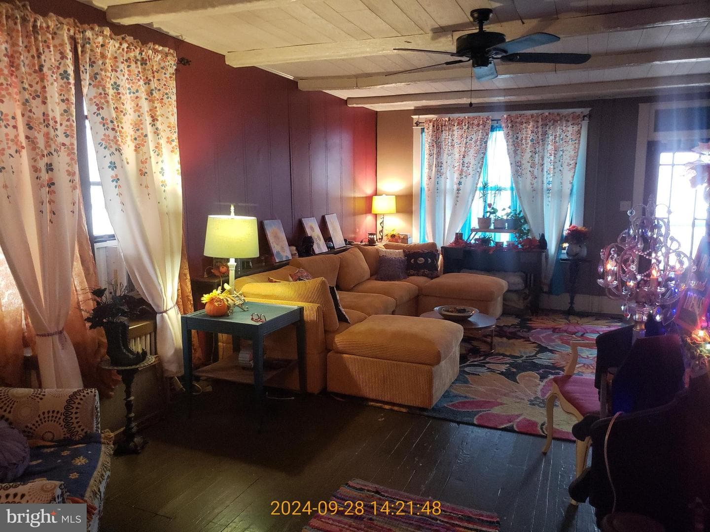 131 S Margaretta Street photo 4
