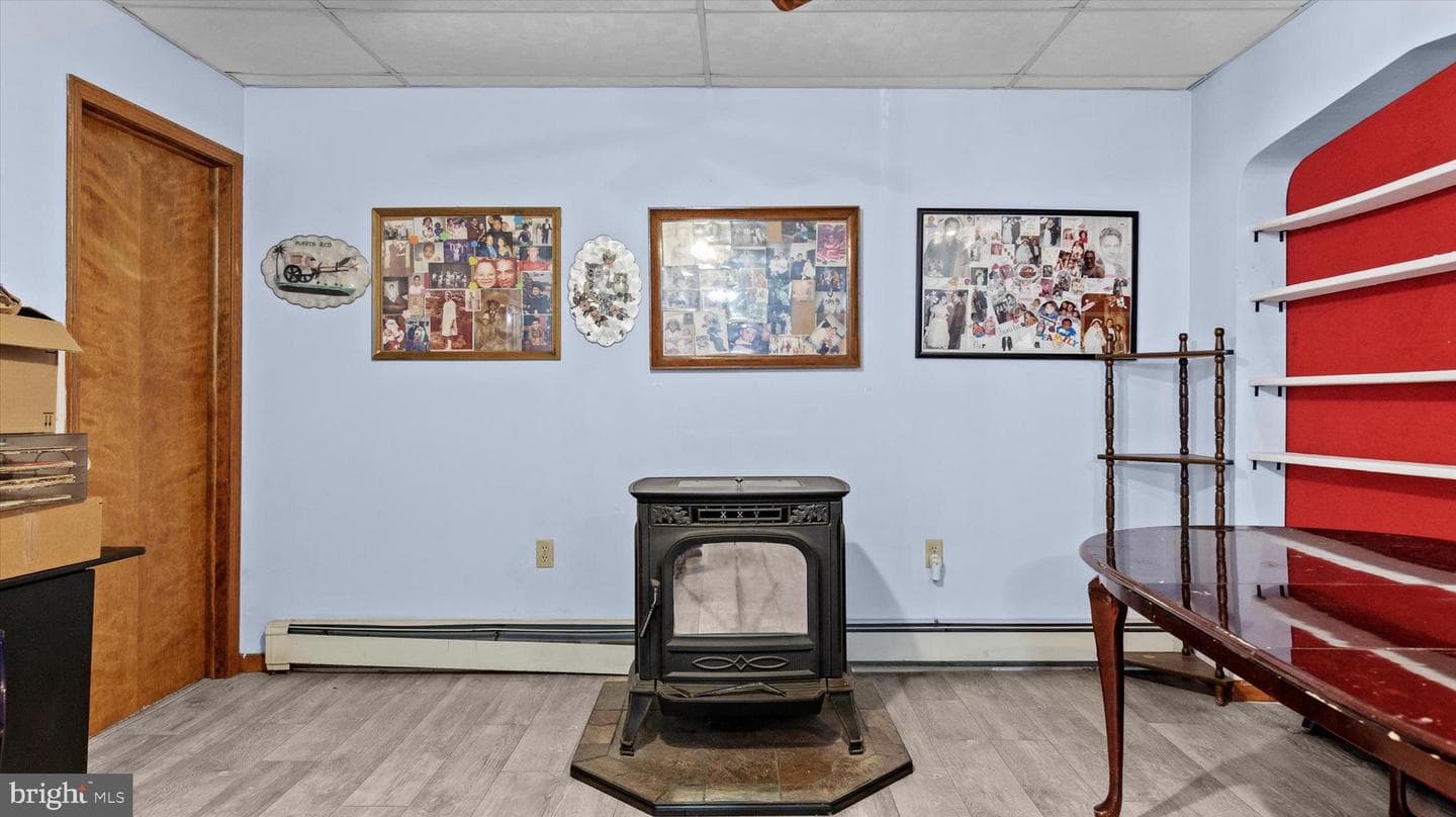 137 E High Street photo 8