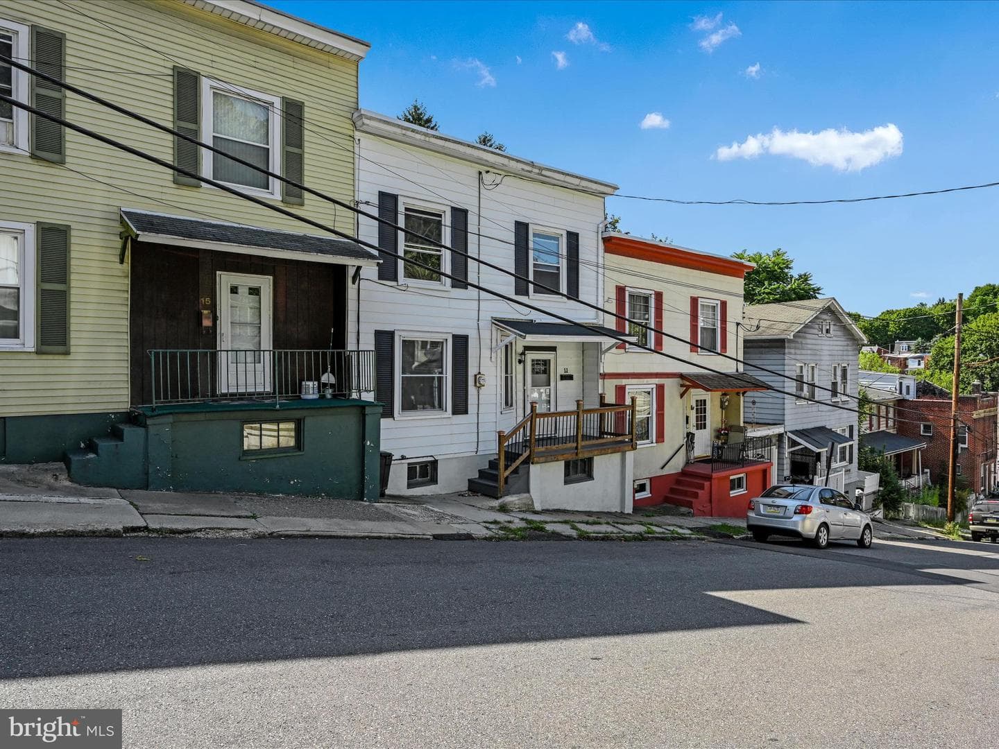 11 S Jackson Street photo 2