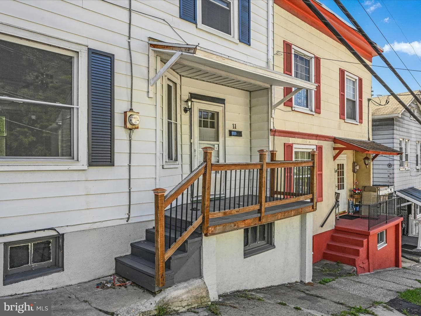 11 S Jackson Street photo 4