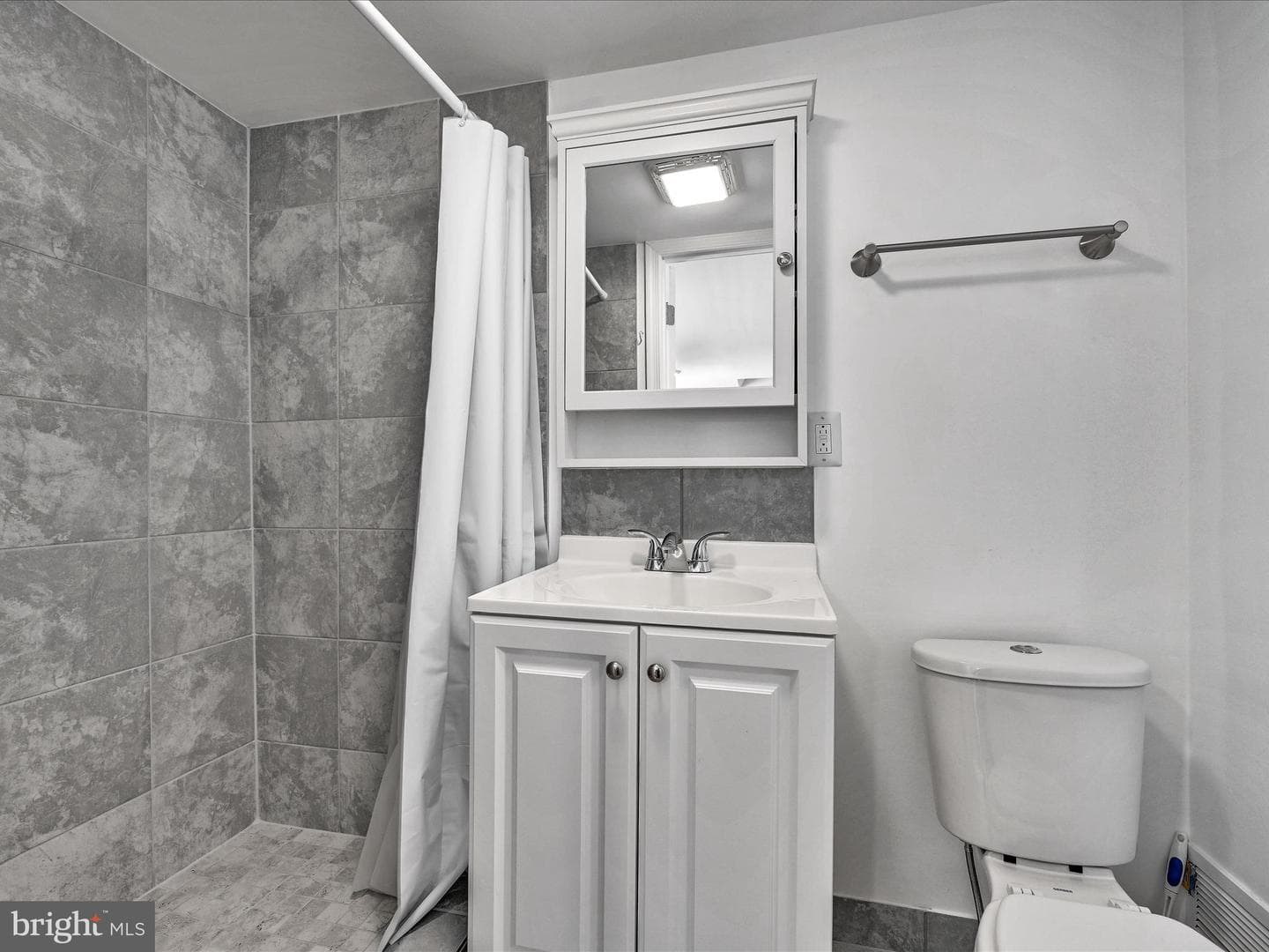 239 Pierce Street photo 12