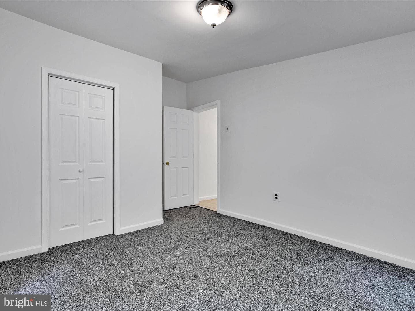 239 Pierce Street photo 16
