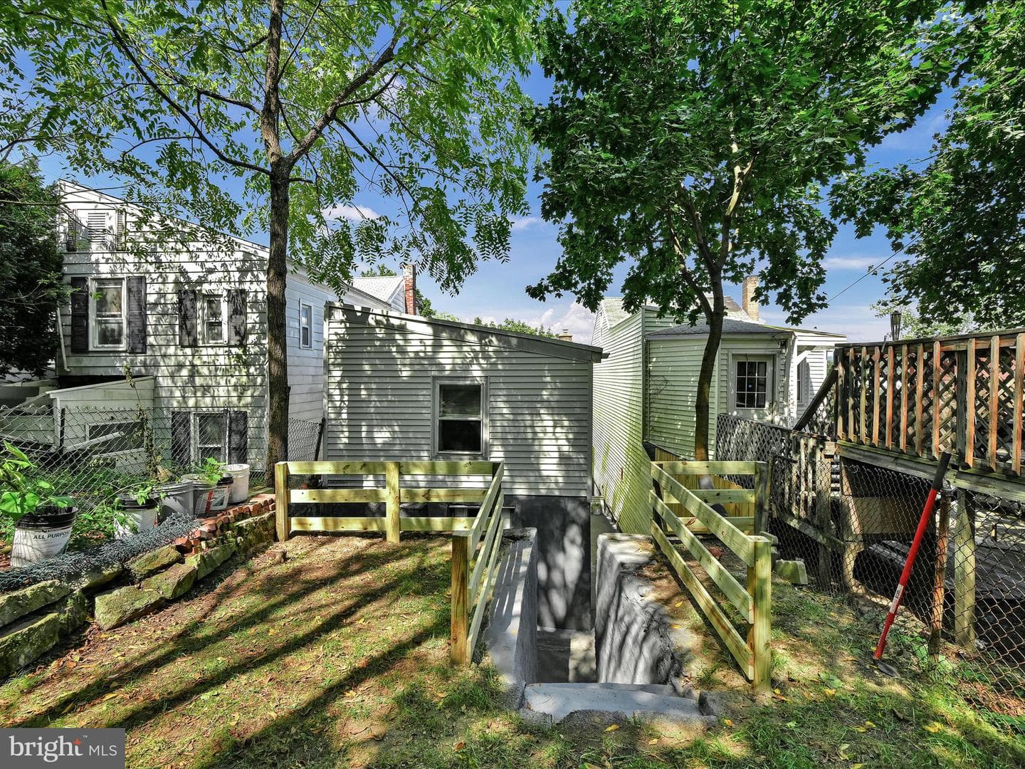 239 Pierce Street photo 23