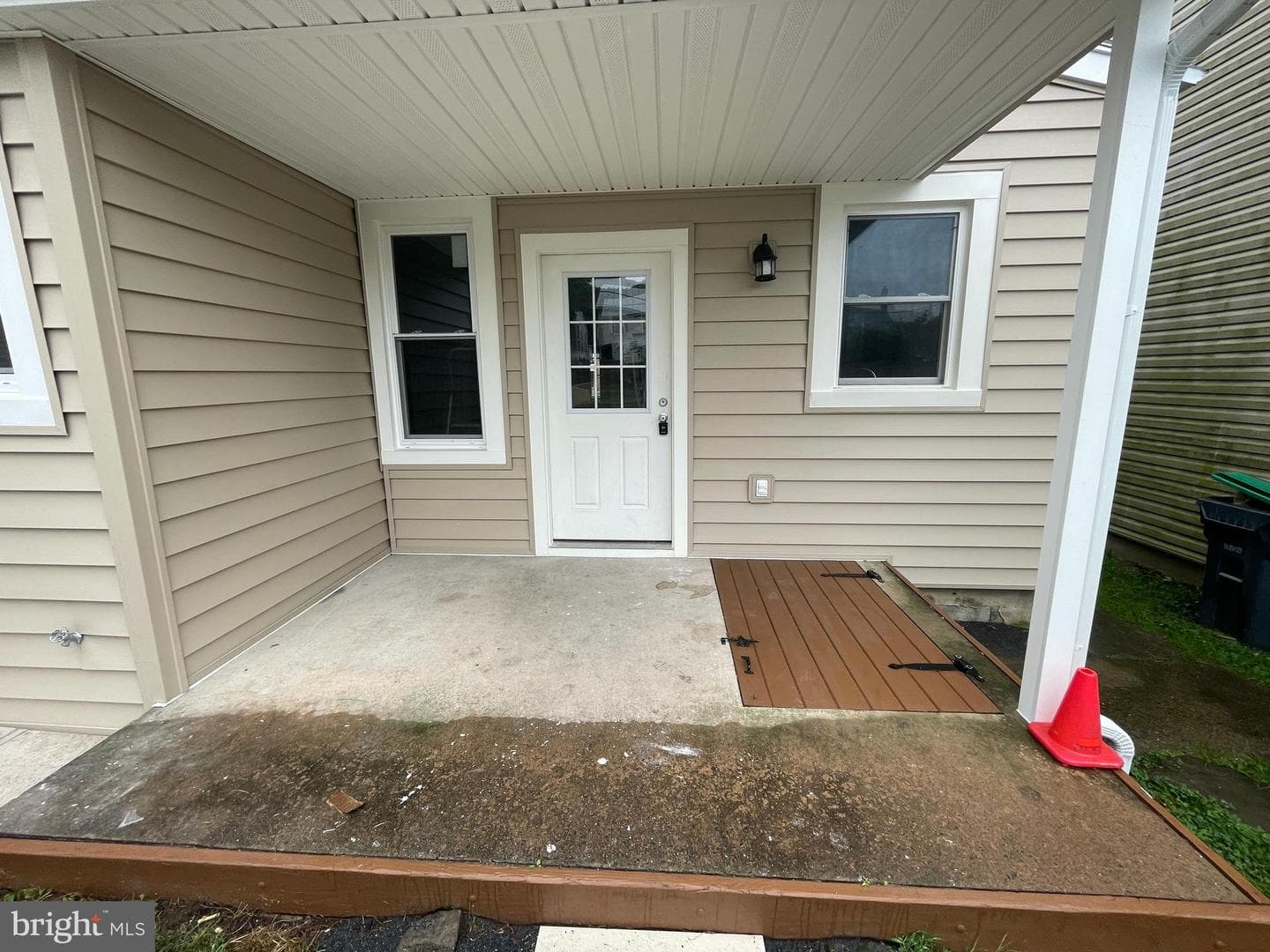 11 E Liberty Street photo 33