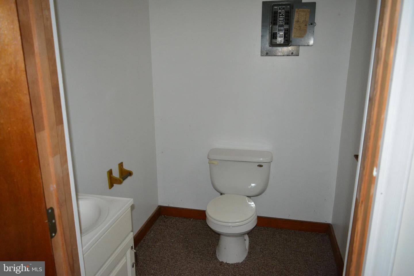 19 Llewellyn photo 24