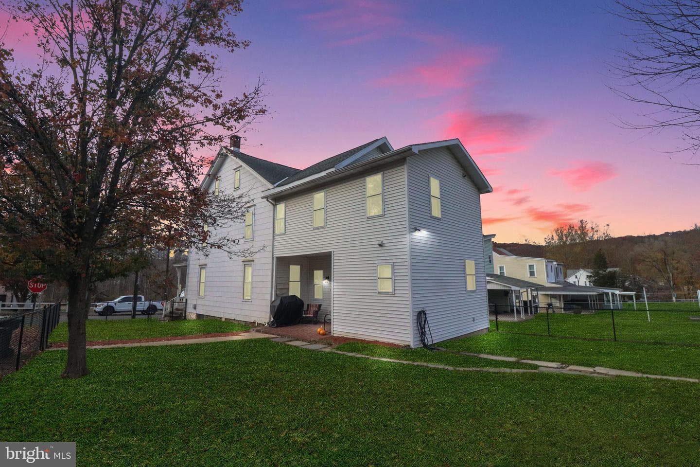 500 N Warren Street photo 2