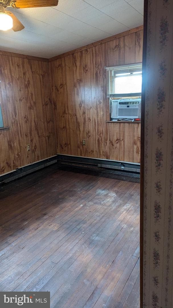 402 W Grand Avenue photo 21