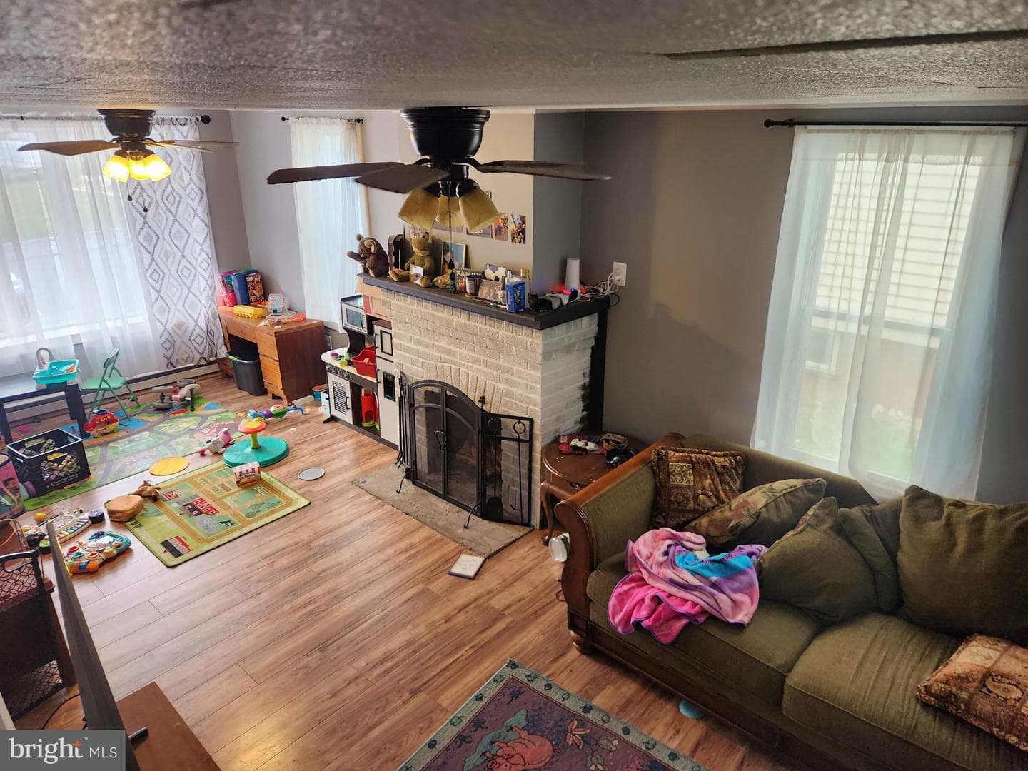 205 N Keystone Street photo 9