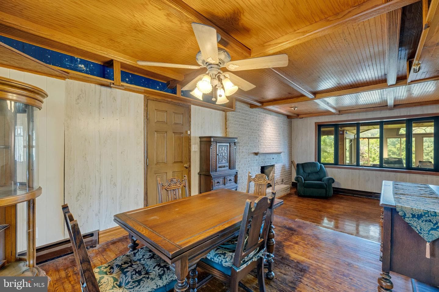 90 Chee Street photo 42