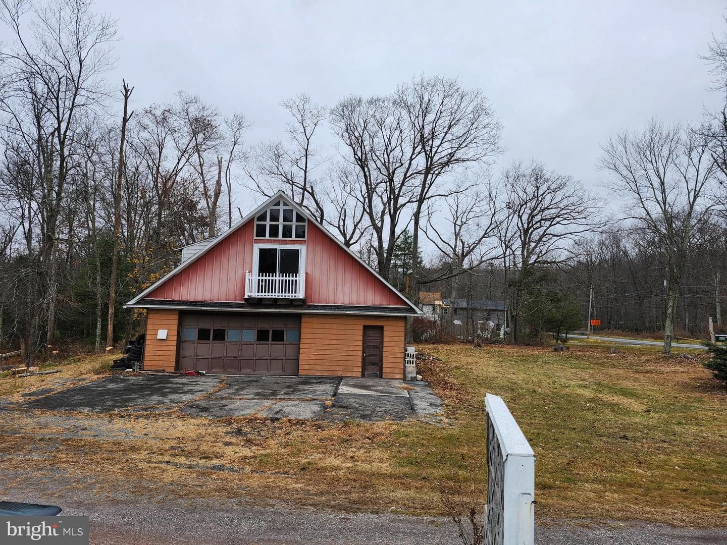 207 Lincoln Drive photo 11
