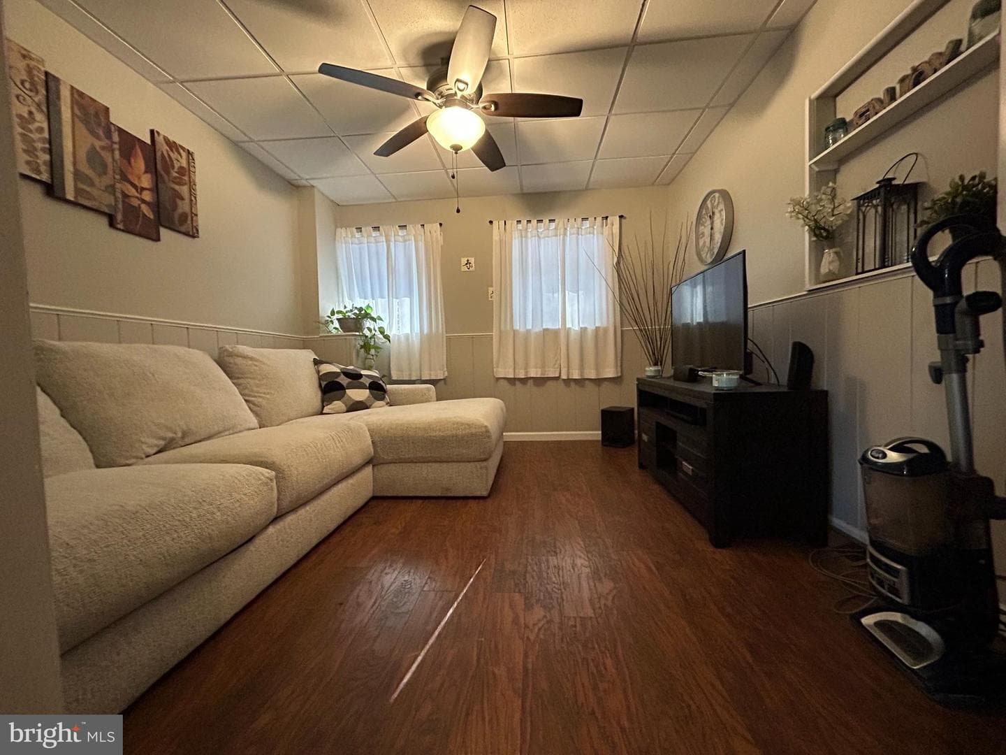 217 W Savory Street photo 4