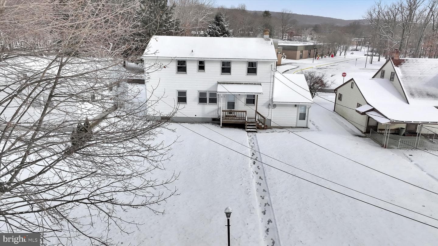 49 Meadow Avenue photo 38