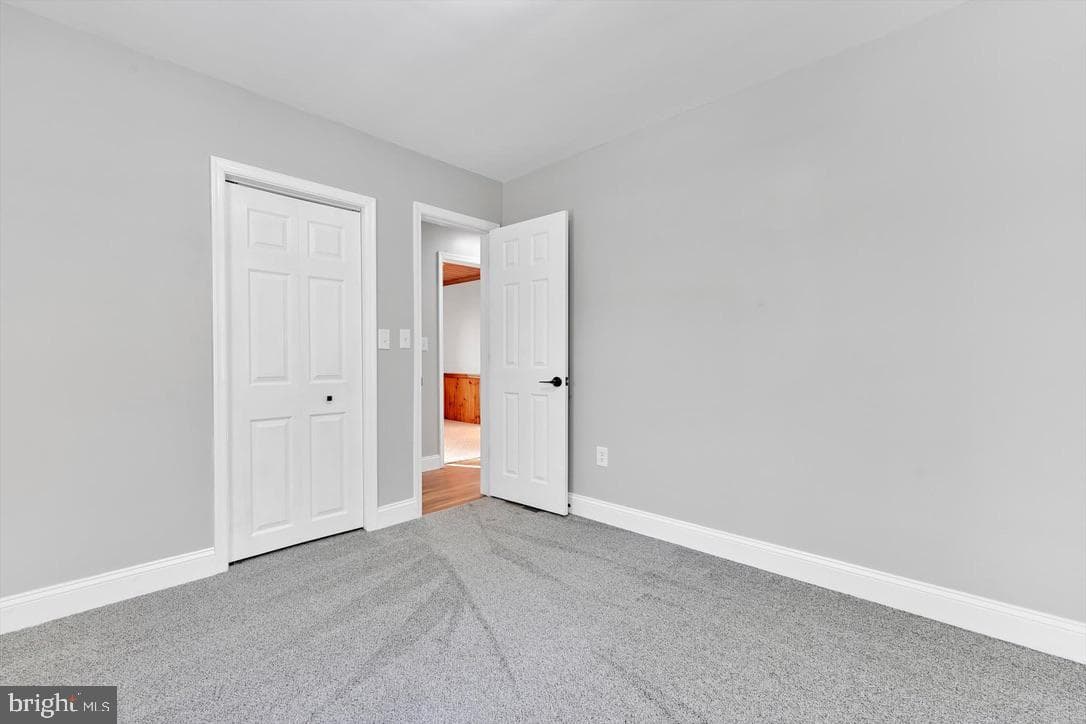736 Rock Road photo 16