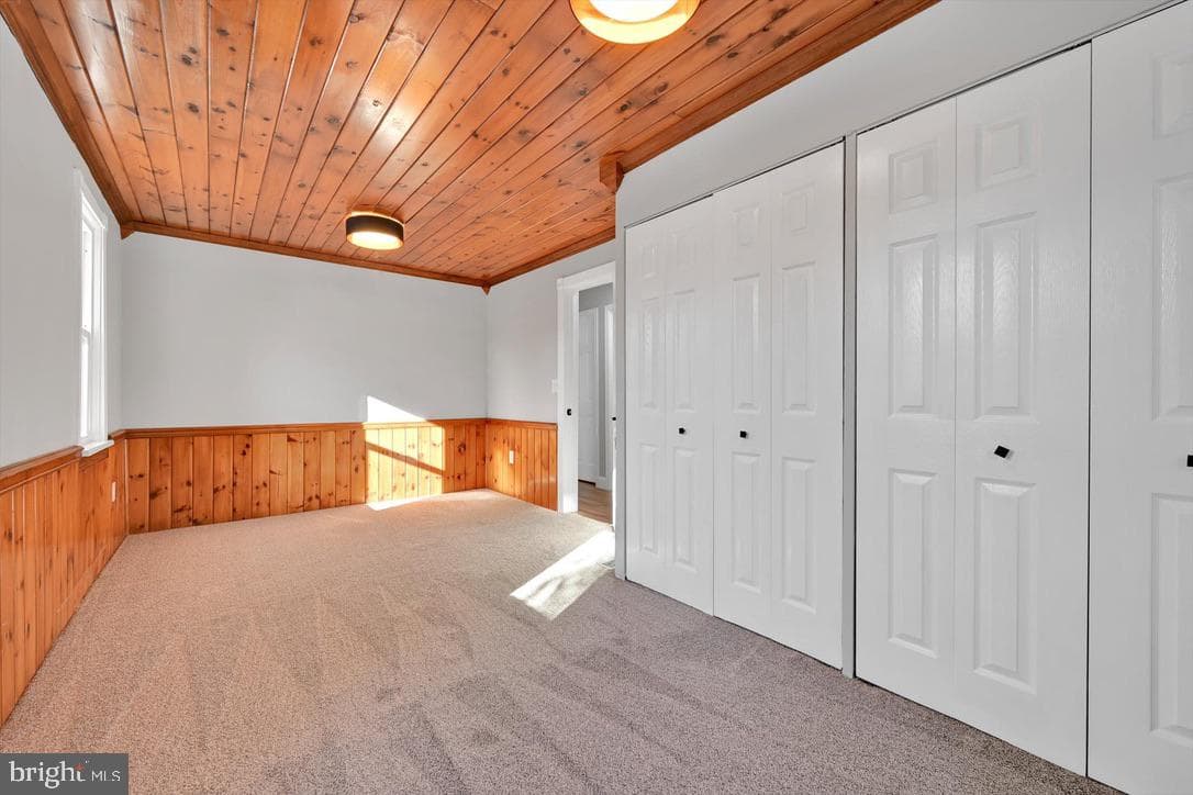 736 Rock Road photo 18