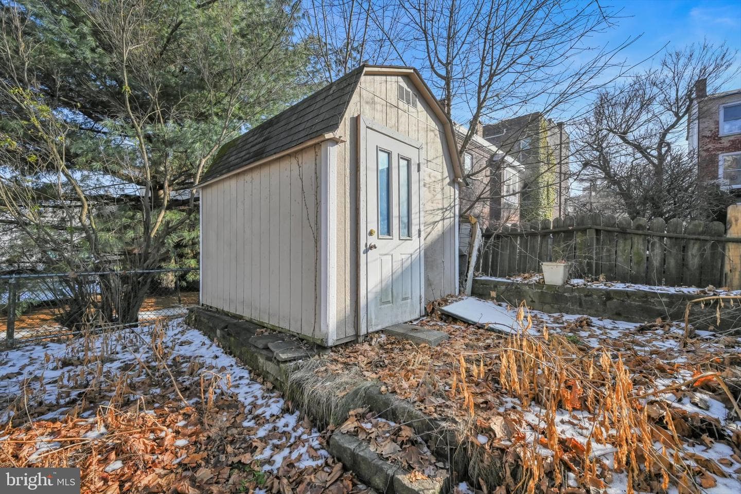 505 W Arch Street photo 23