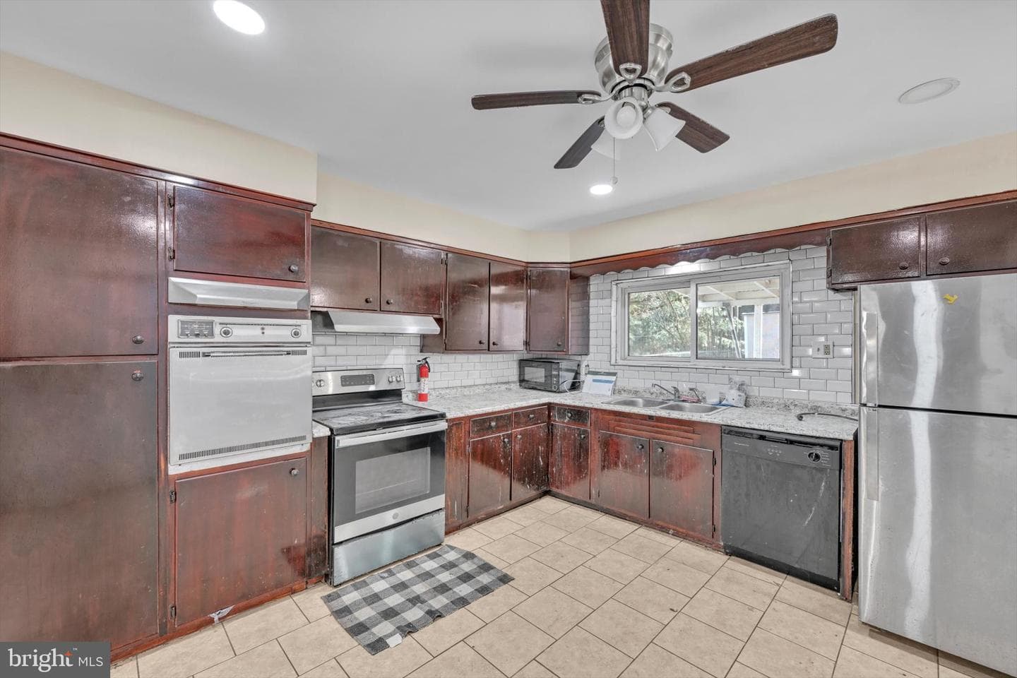 505 W Arch Street photo 8