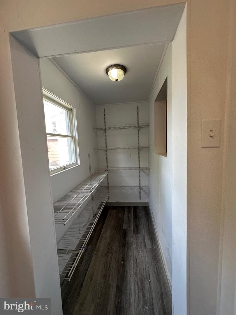 206 Middle Street photo 13