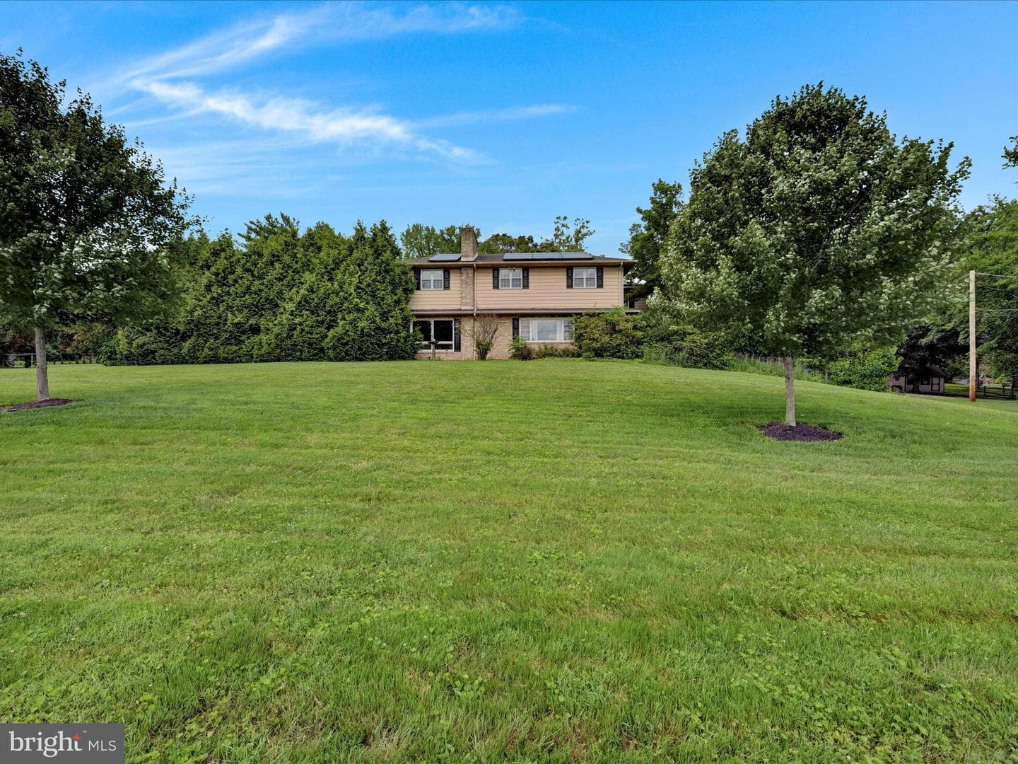 420 Ridge Road photo 2