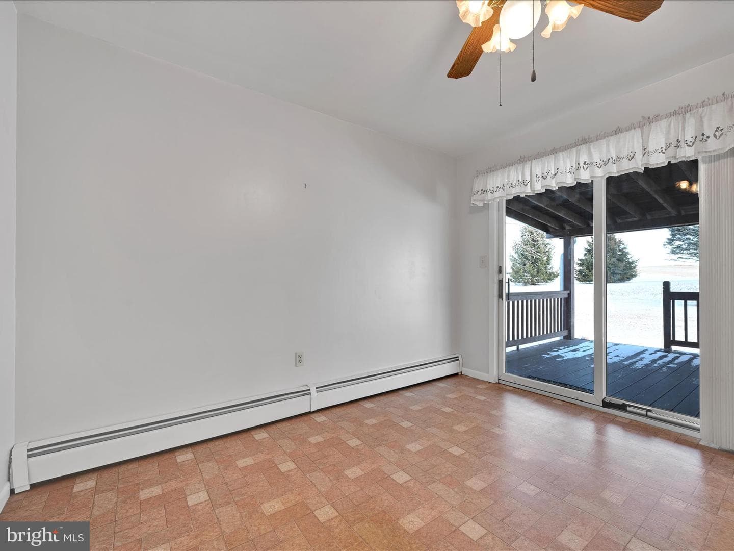 51 S Strawberry Lane photo 10
