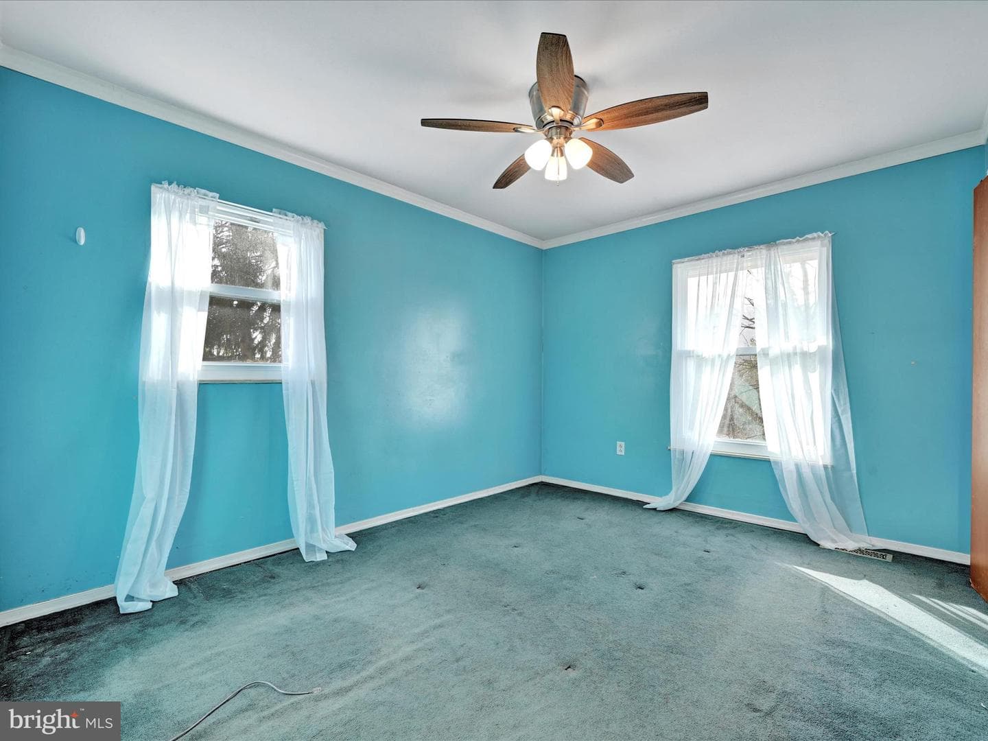 53 E Adamsdale Road photo 16
