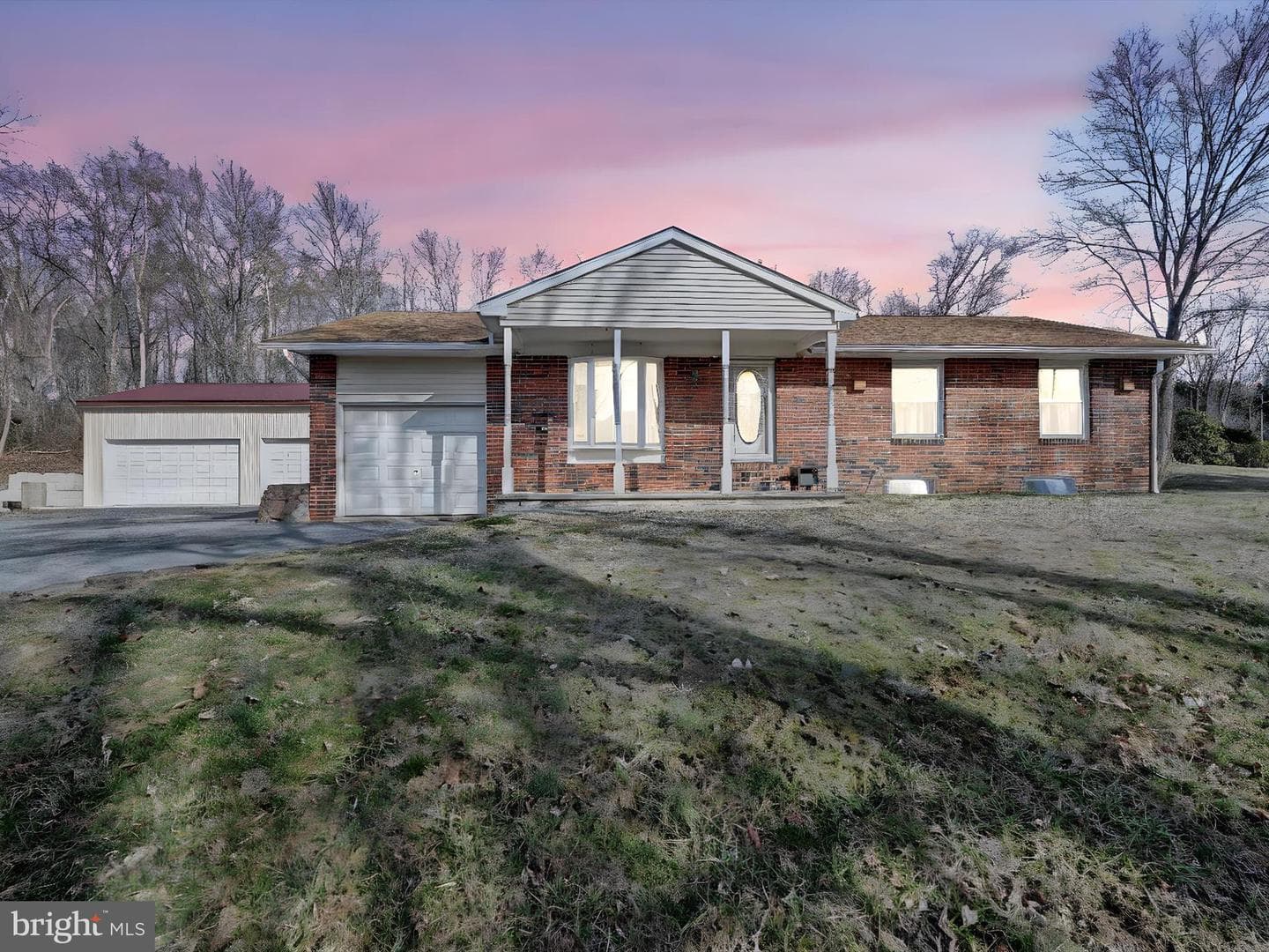 53 E Adamsdale Road photo 2
