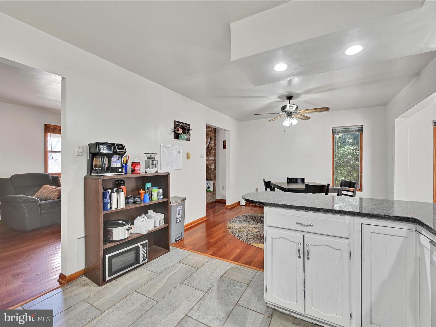 471 Seltzer Road photo 13