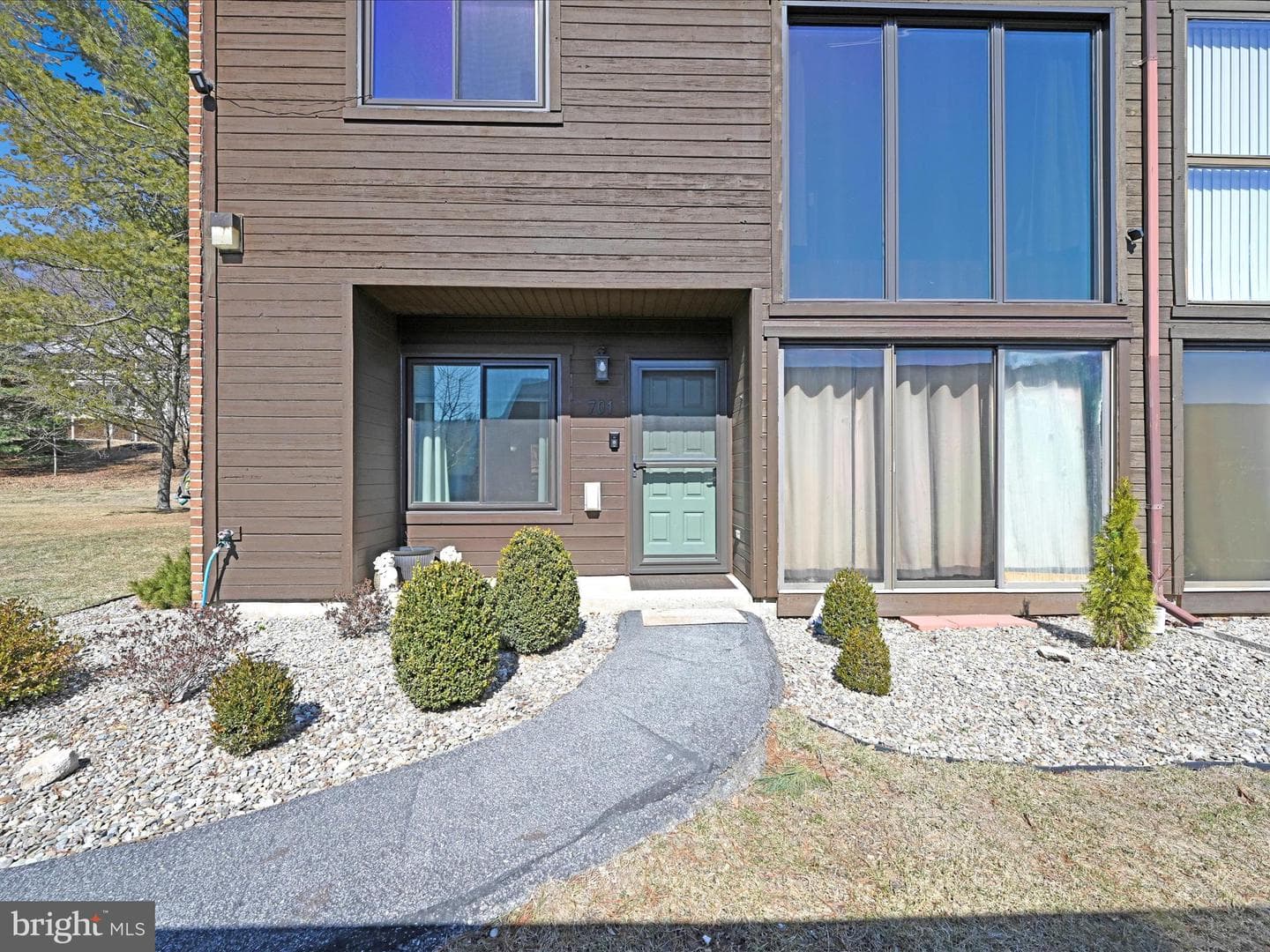 701 Village Road photo 2