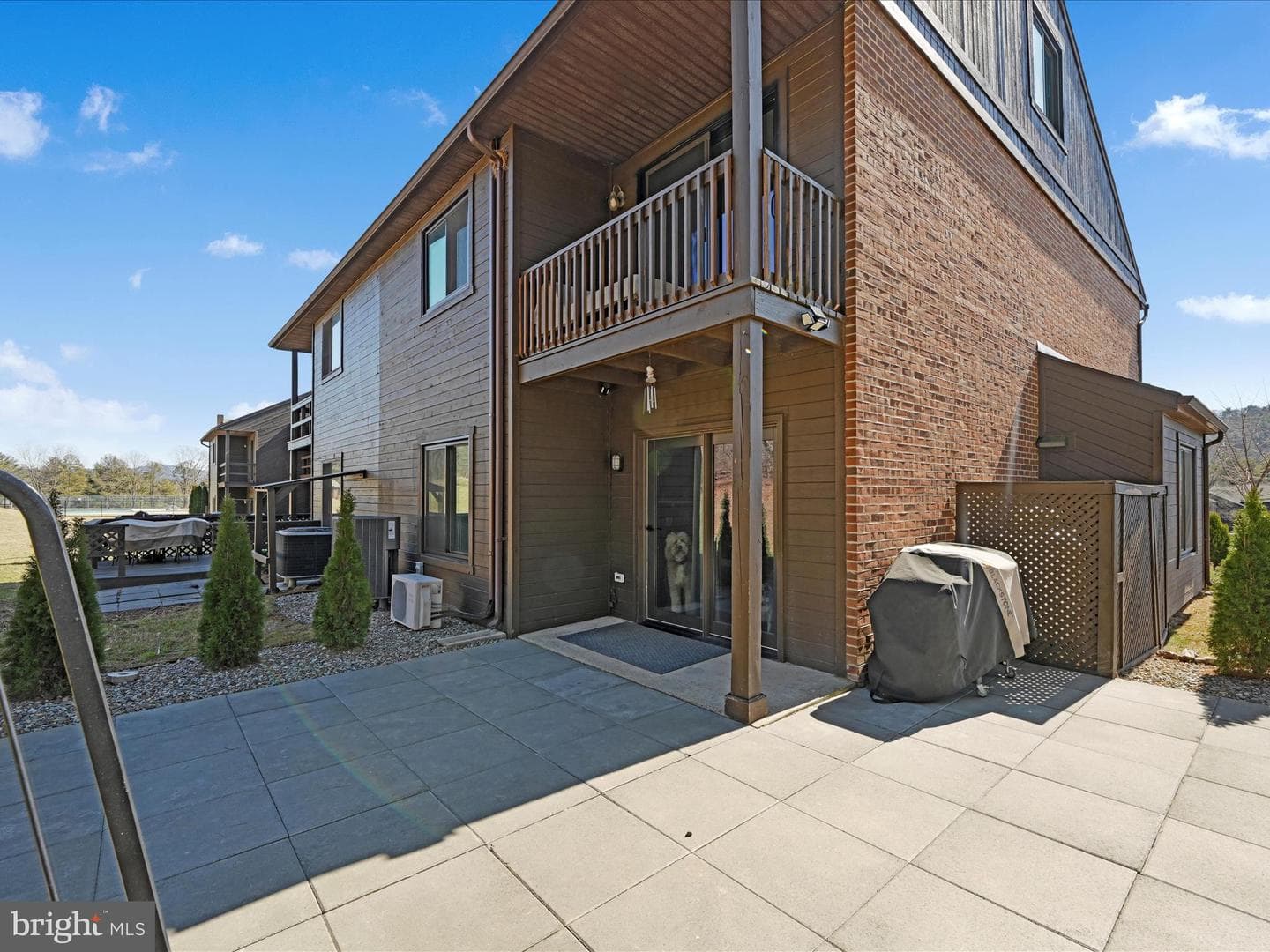 701 Village Road photo 26