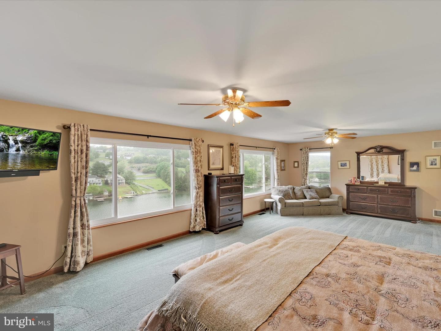 1494 Wynonah Drive photo 18