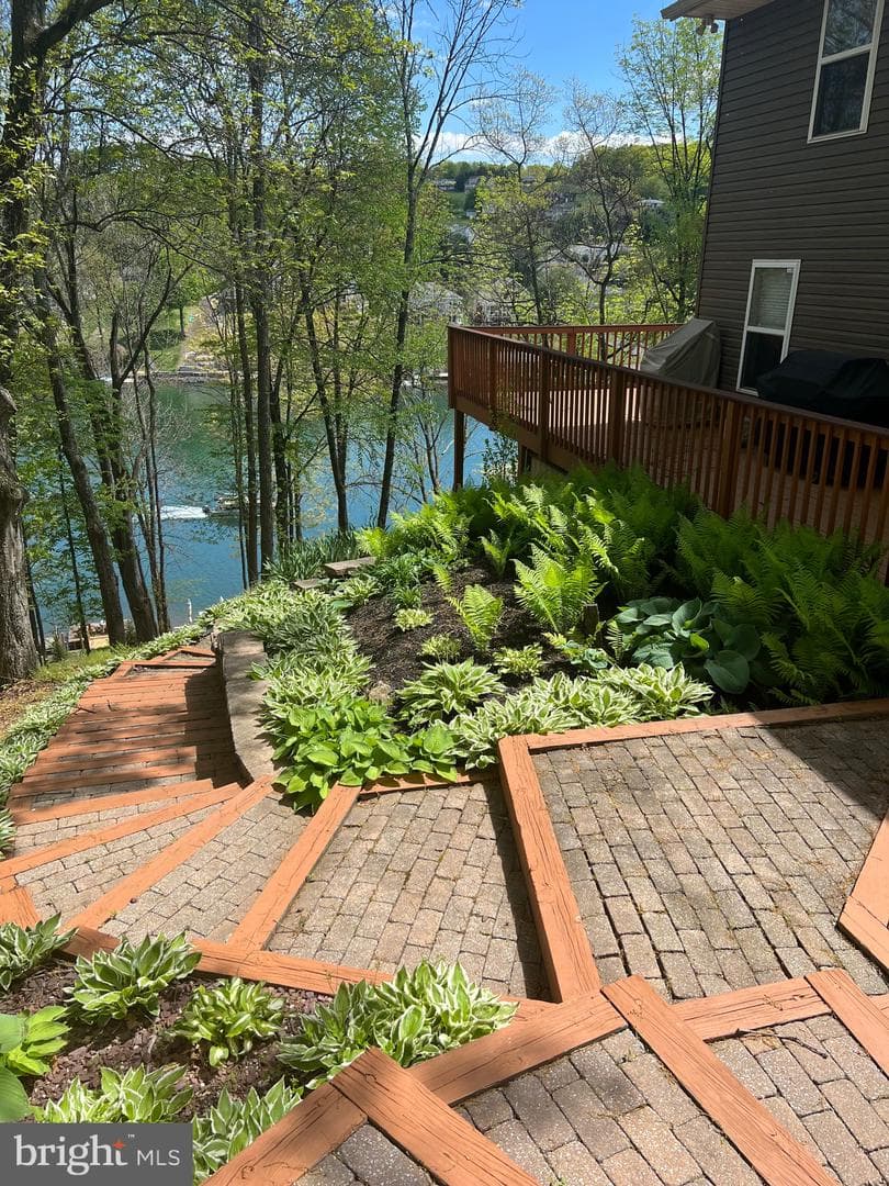 1494 Wynonah Drive photo 44