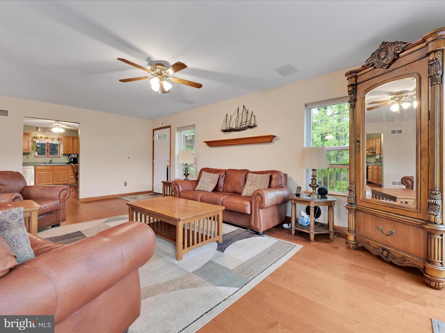 1494 Wynonah Drive photo 8
