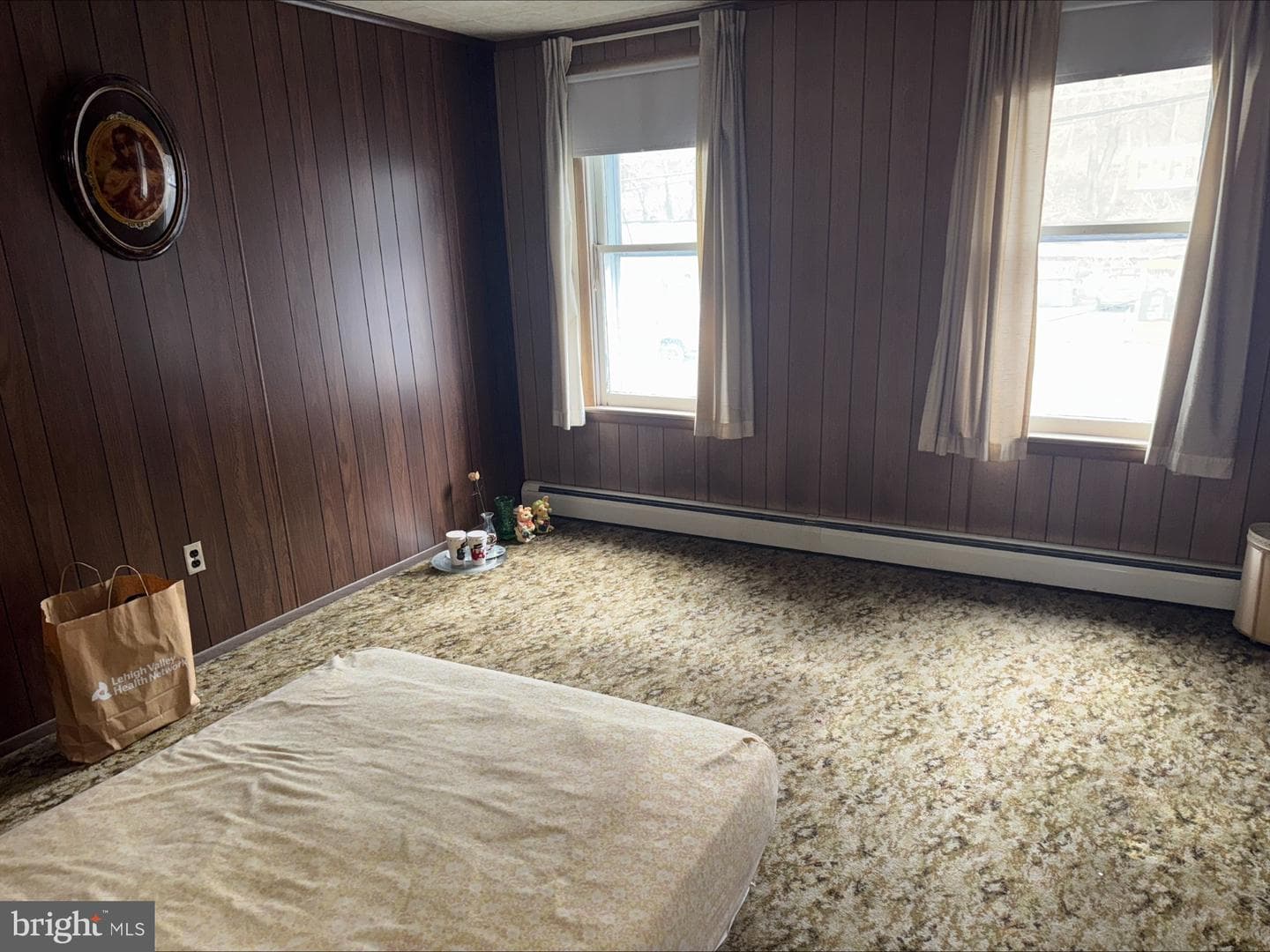 1216 E Centre Street photo 10