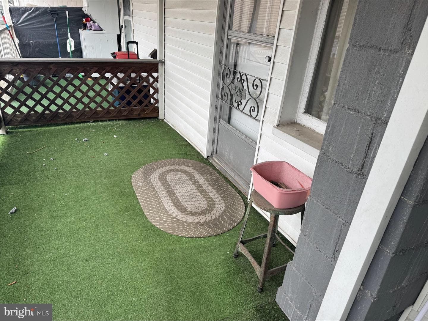 1216 E Centre Street photo 16