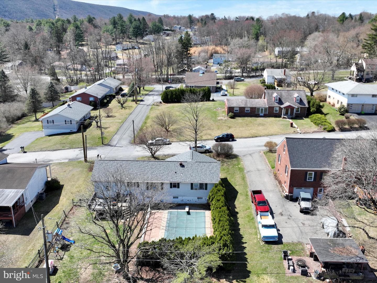 12 Cumberland Avenue photo 37