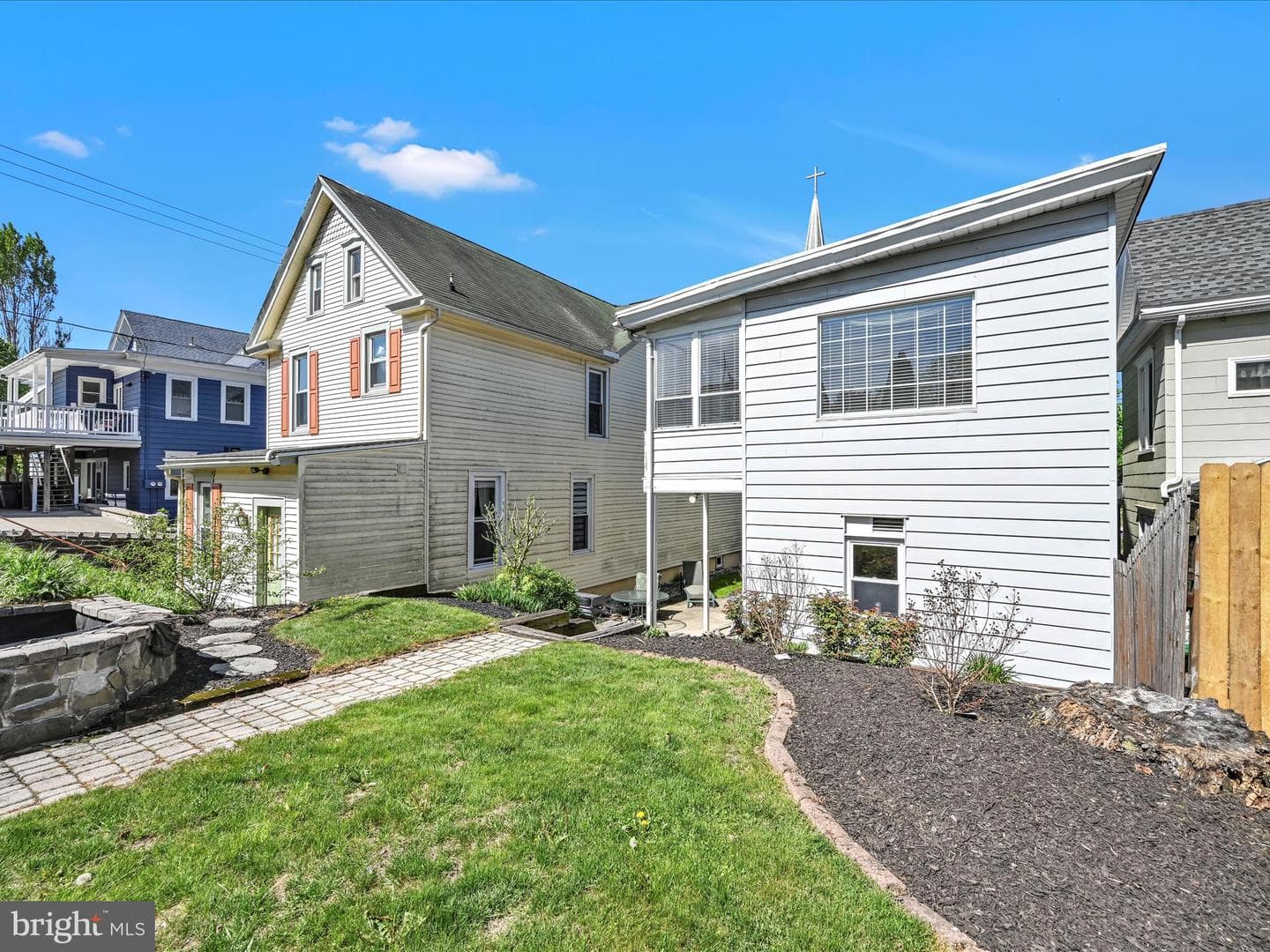 222 N Warren Street photo 29