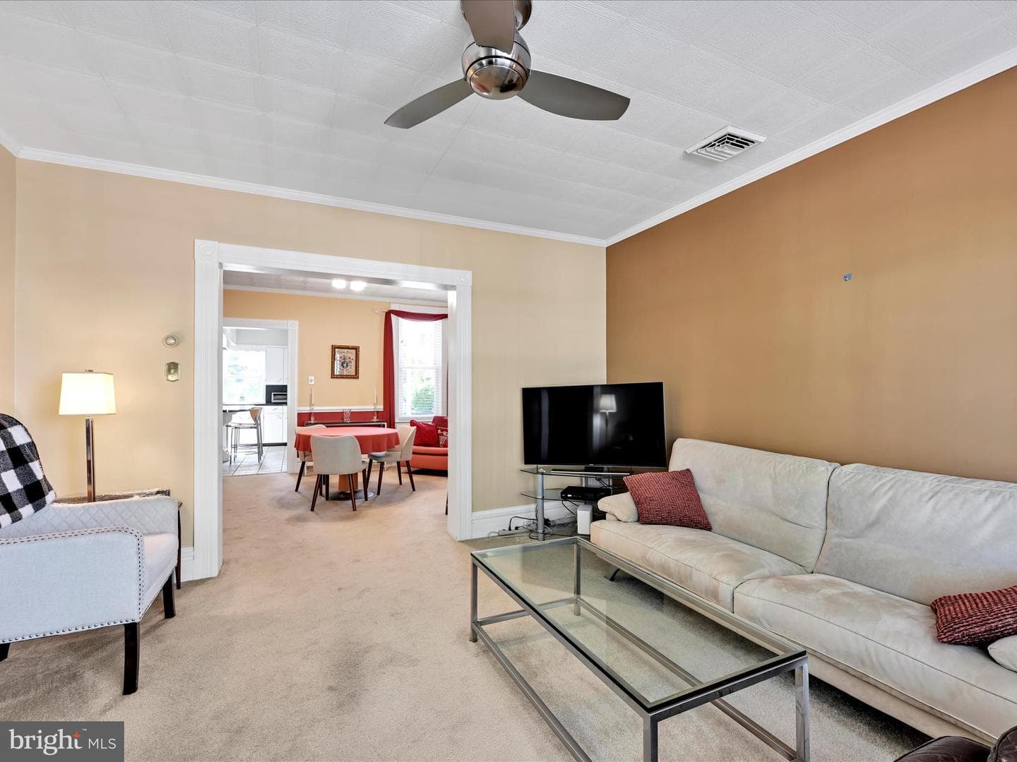 222 N Warren Street photo 9